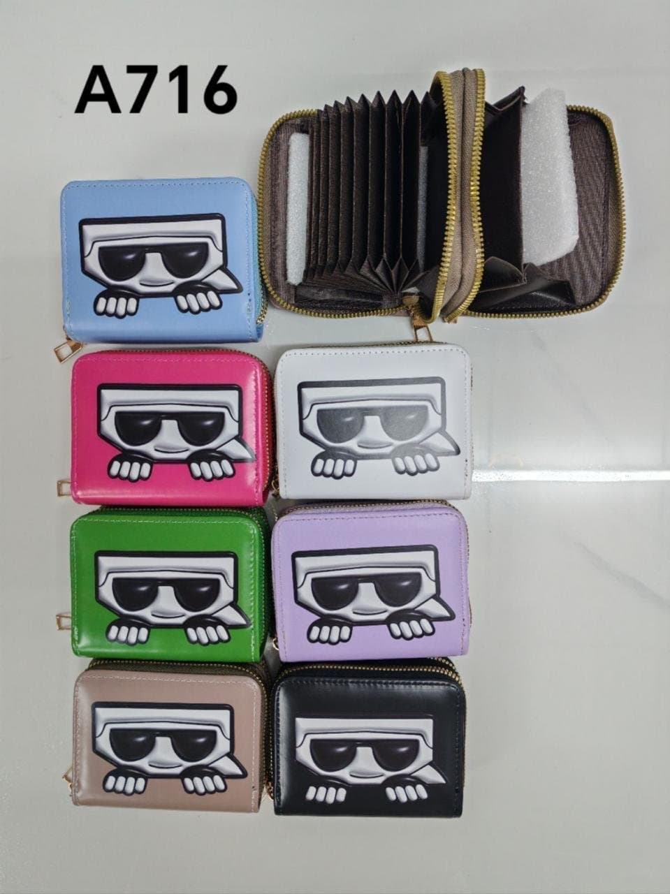 Novelty Character Print Zip-Around Card Holder Wallet