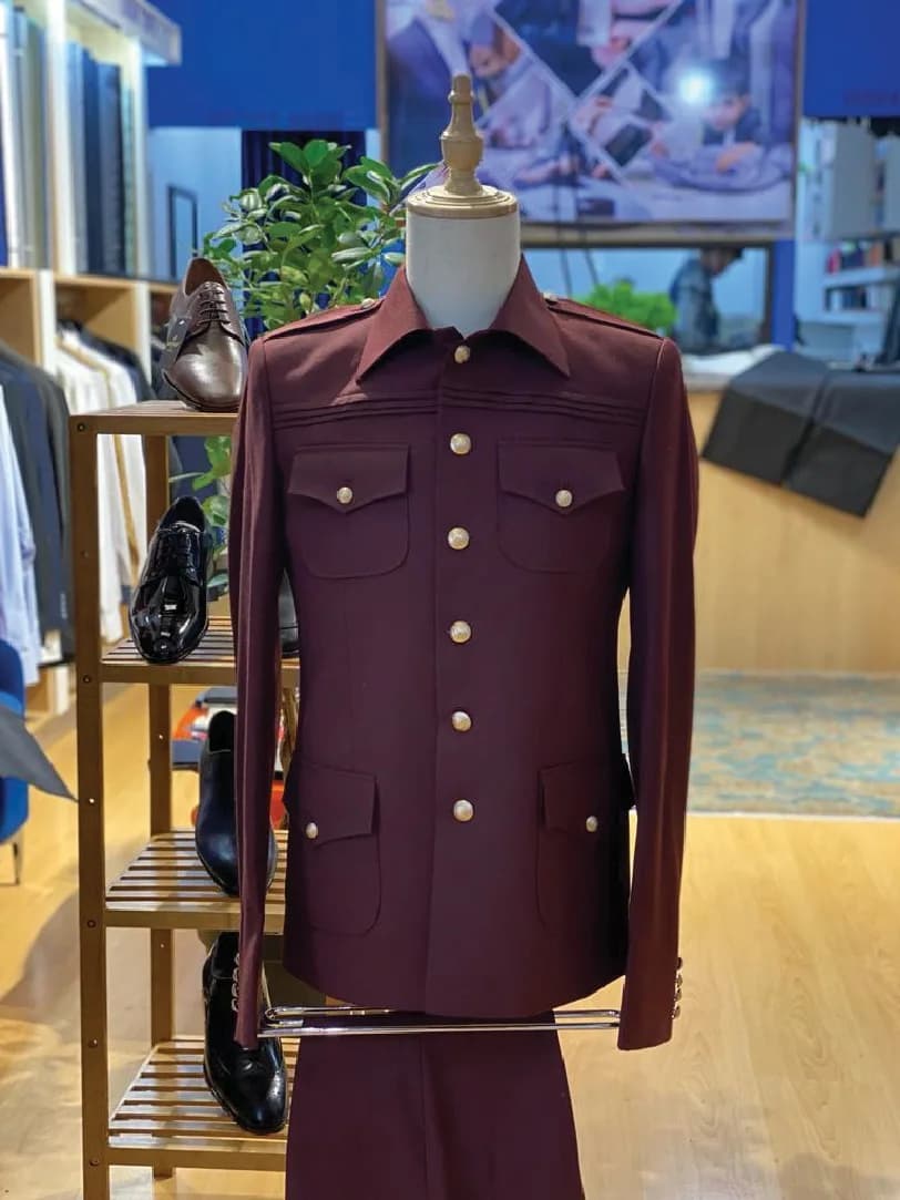 Tailor-Made Safari Suit Deluxe