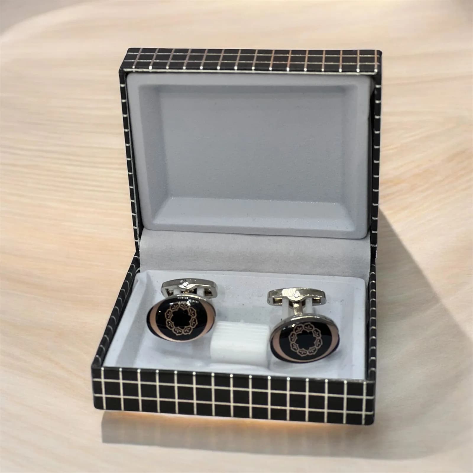 Round Onyx Cufflink Set