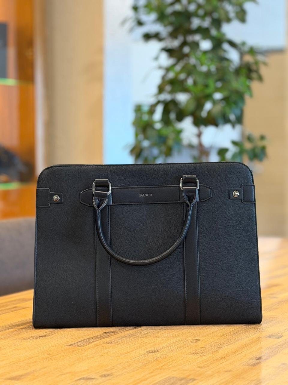 BAGCO Structured Business Briefcase