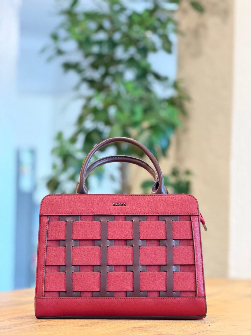 BAGCO Woven Front Structured Top Handle Handbag